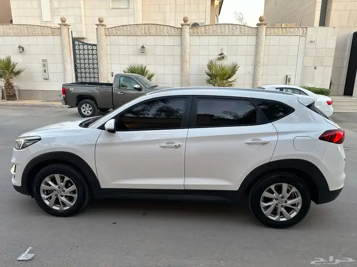 توسان 2020 ديزل ( تم البيع ) 3