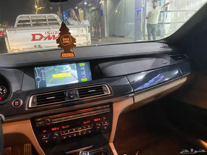 بي ام دبليو الفئة السابعة 2010 مخزن 4