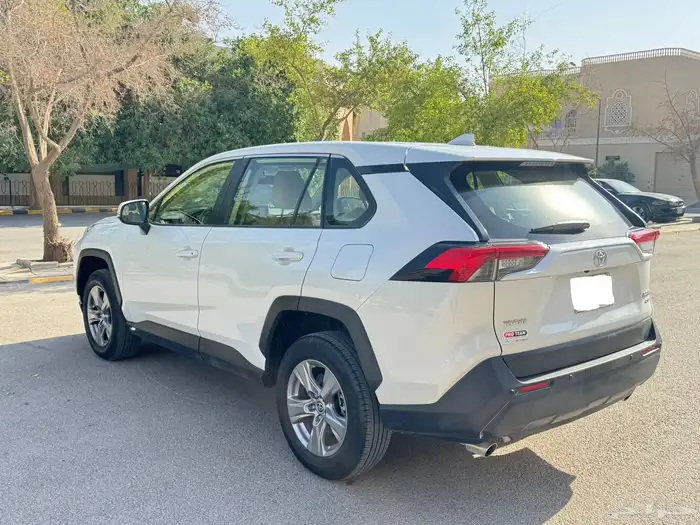 تويوتا راف فور 2023 دبل ممشي 39 الف 5