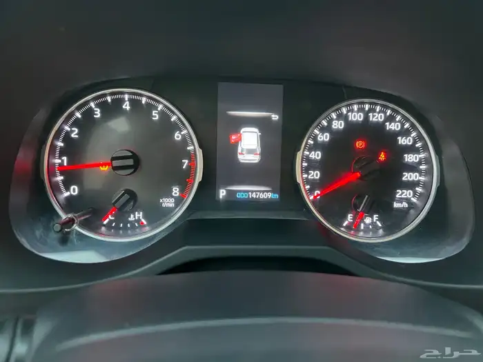 تويوتا راف فور 2022 استاندر دبل بنزين 15