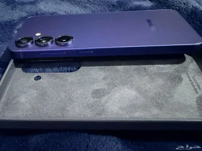 جلاكسي ازرق S25 256 جيجا لم يستخدم الا مدة يومين تقريبا 0