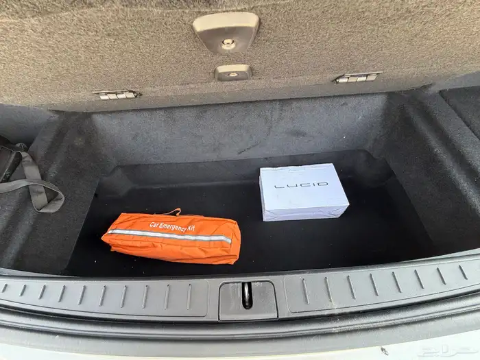 إعلان لوسيد آير Pure موديل 2024 7