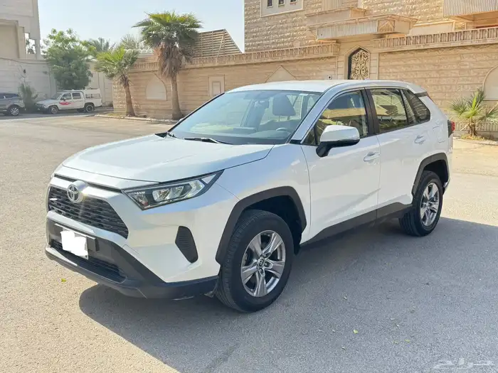 تويوتا راف فور 2023 دبل ممشي 39 الف 2