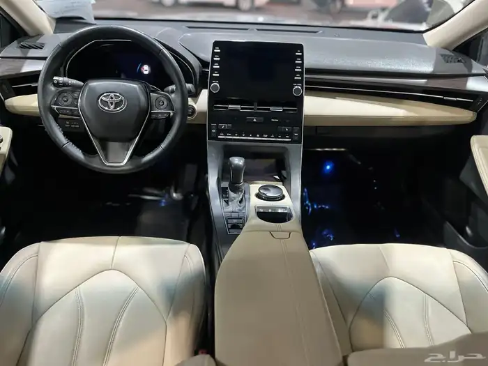 تويوتا افالون 2022 26