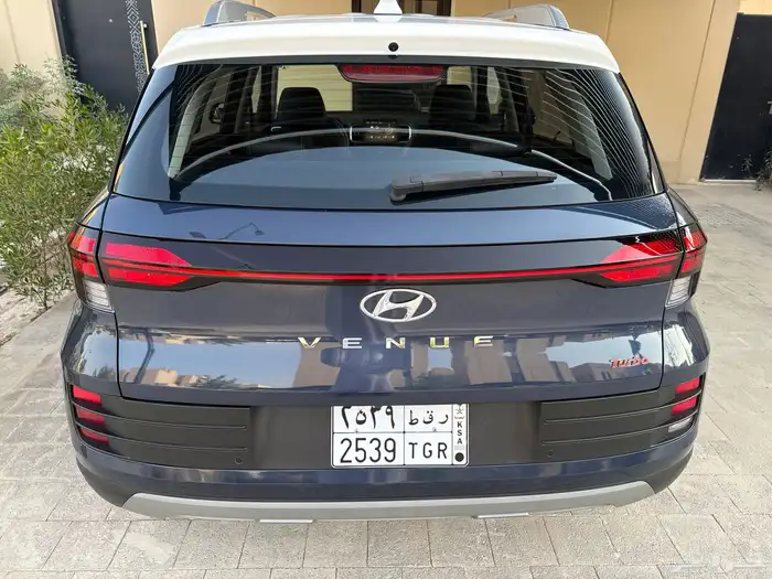 فينيو 2023 م العداد 77 الف كلم 7