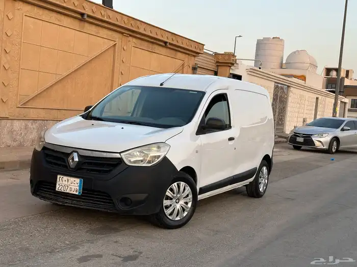 رينو دوكر فان 2016 نظيف للبيع 0