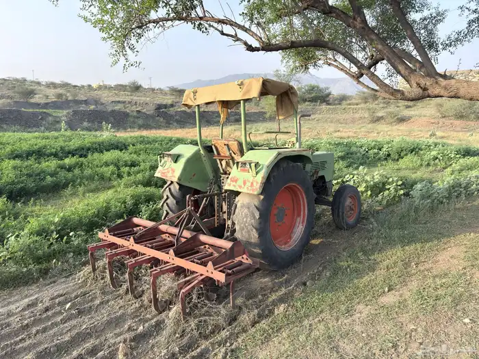 للبيع حراثة فنت 106 5