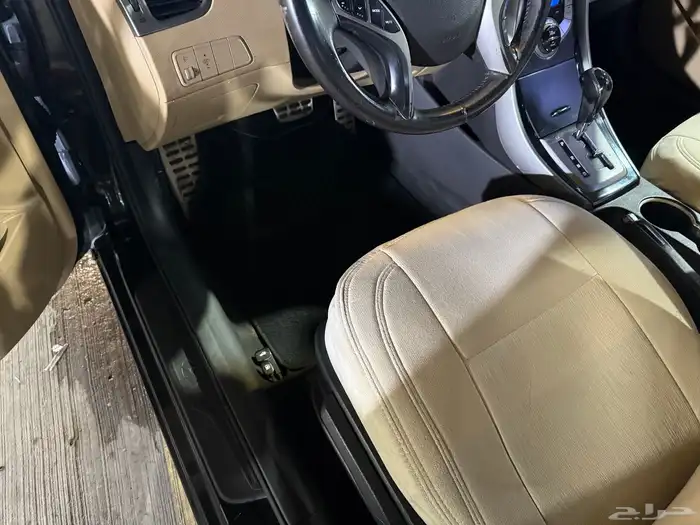 Hyundai Elantra 2014 GLS full option 12