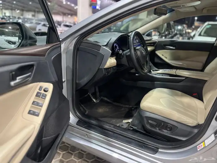 تويوتا افالون 2022 35