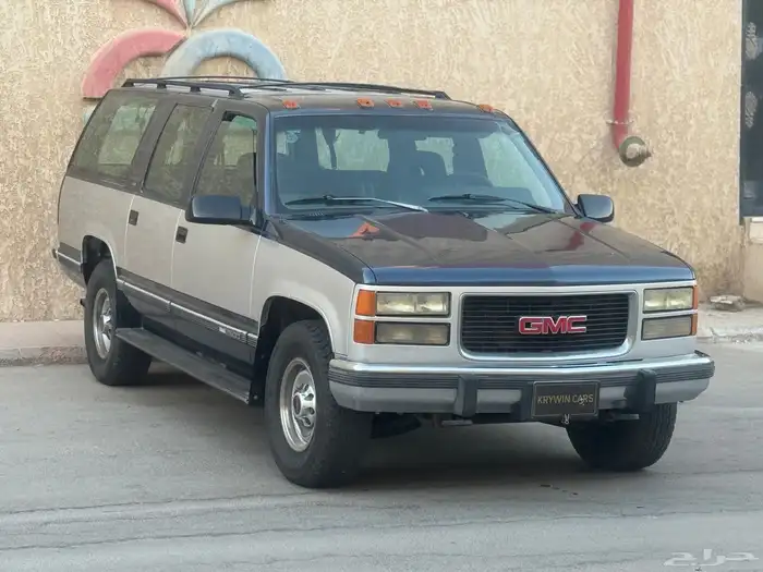 جي  ام سي سوبربان 1994 2