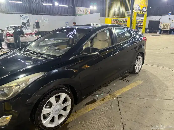 Hyundai Elantra 2014 GLS full option 6