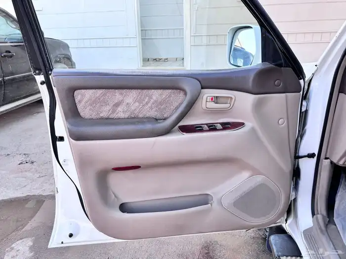 جيب لاند كروزر 2002 8