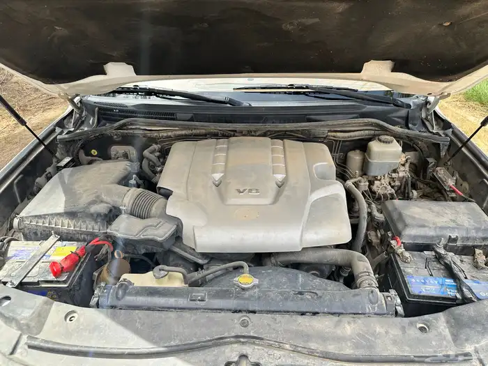جيب لاندكروزر VX_R 2009 مفحوص ومجدد 24