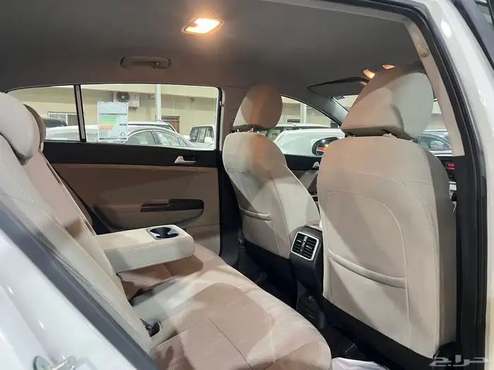 سبورتاج 2020 دبل عداد 70 الف المحرك بانزين 26