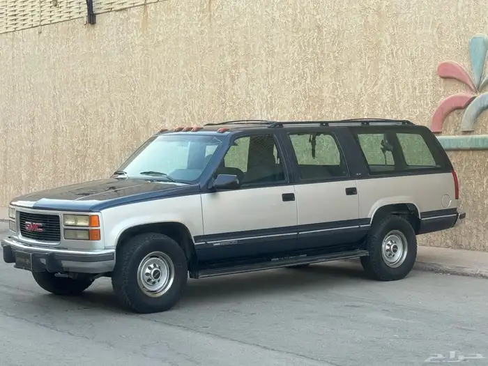 جي  ام سي سوبربان 1994 4