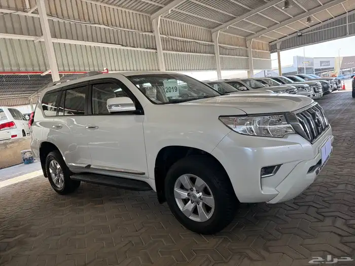 تويوتا برادو TXL سلندر 4 موديل 2019 5