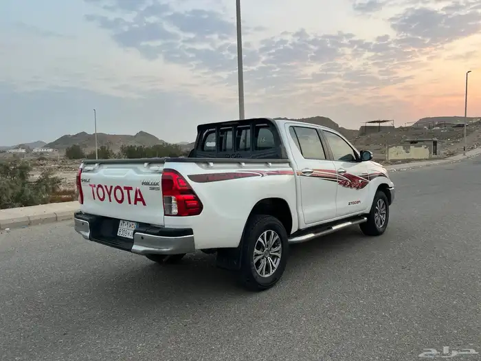 هايلوكس2016دبل مخزن 12