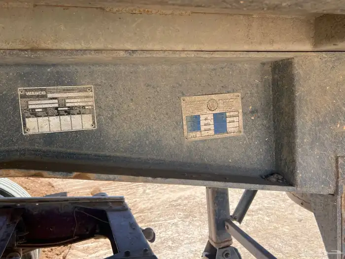 صندوق قلاب تريله مقاس 24 نظيف للبيع 3