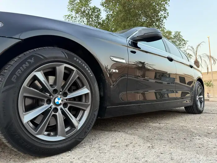 بي ام دبليو ( 520 ) الموديل 2015 نظيف 9
