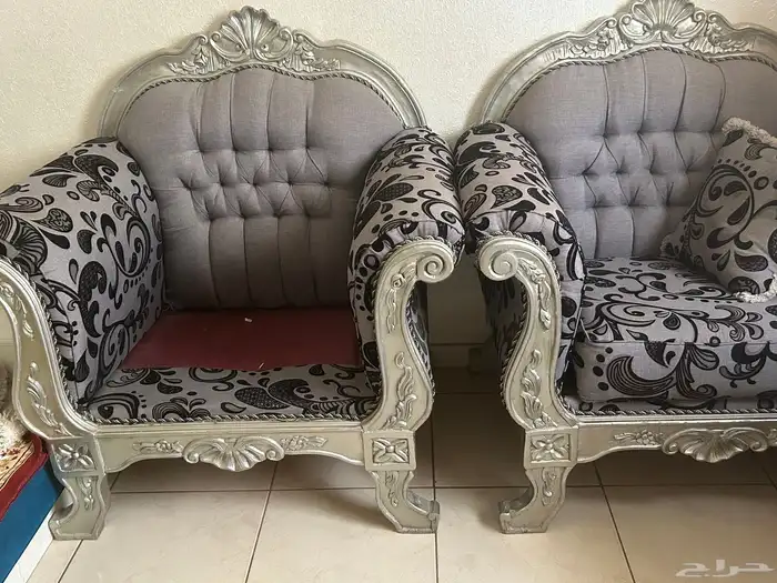 كنب قديم للتنجيد والتشليح 2