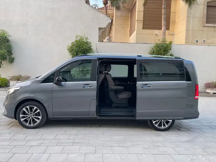 مرسيدس V250 24