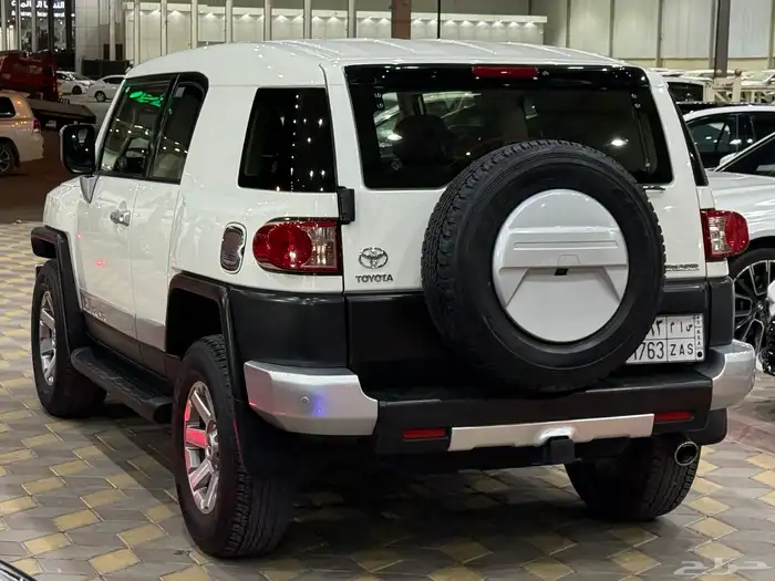 تويوتا اف جي 2020 5