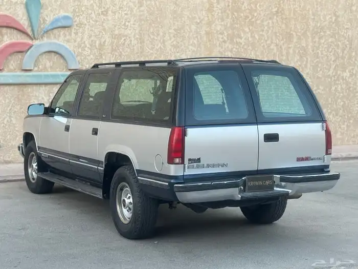 جي  ام سي سوبربان 1994 6