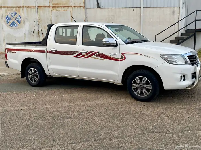 هايلوكس 2013 قير اتوماتيك (مخزن) 4