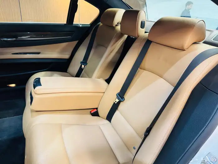 بي إم دبليو 2014 LI 730 ( بحاله ممتازه ) 14