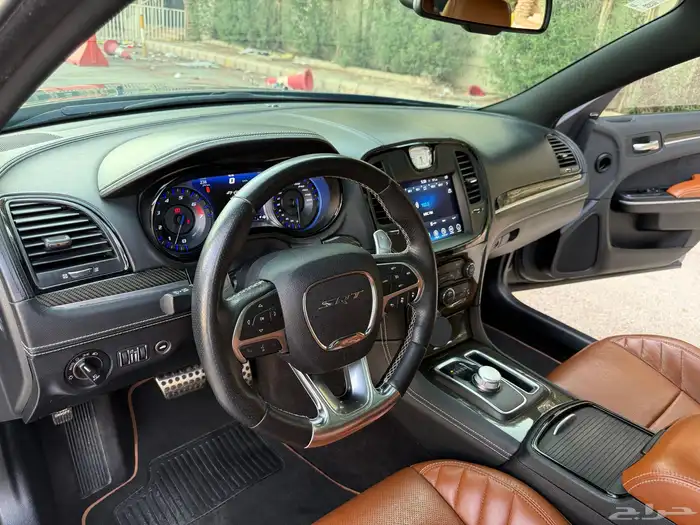 كرايسلر SRT 2017 15