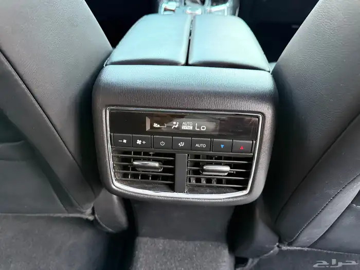مازدا cx9 2023 فل الفل بحالة الوكالة 17