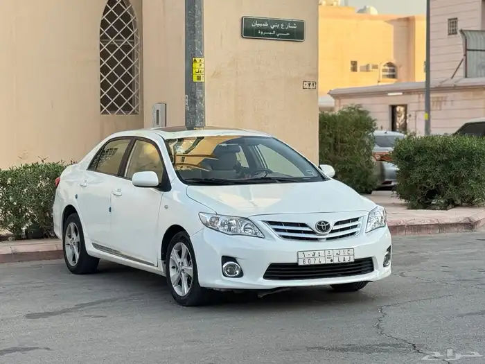 تويوتا كورلا 2013 3