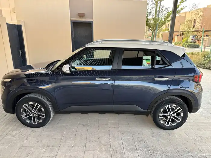 فينيو 2023 م العداد 77 الف كلم 4