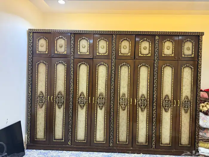 اثاث دولاب مطبخ دولاب ملابس وثلاجه 0