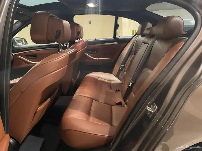 للبيع بي ام 530i 2013 21
