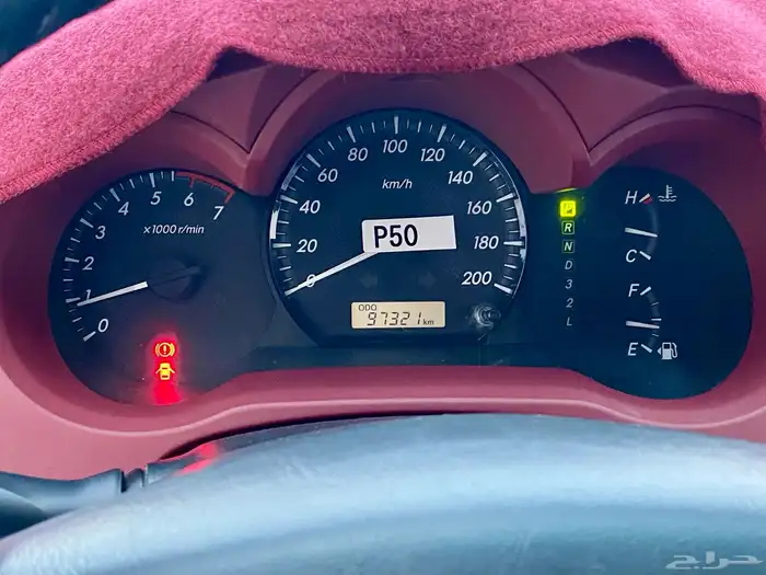 هايلوكس 2013 قير اتوماتيك (مخزن) 24