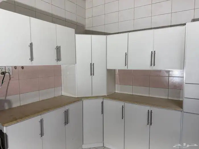 مطبخ له شهور عندي للبيع 0