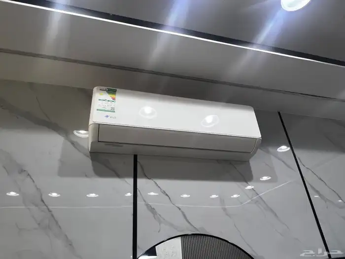 مكيفات اسبيليت وشاشات وثلاجة وجاكوزي 5