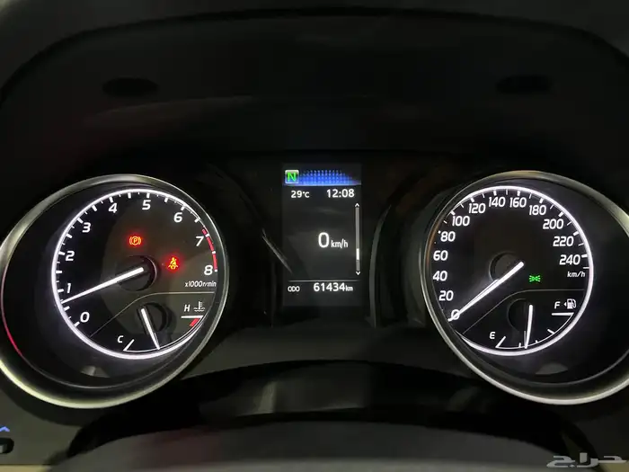 كامري 2023 استاندر عداد 61 الف سعودية 26