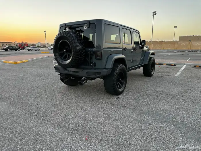 جييب رانجلر صحارى 2015 3