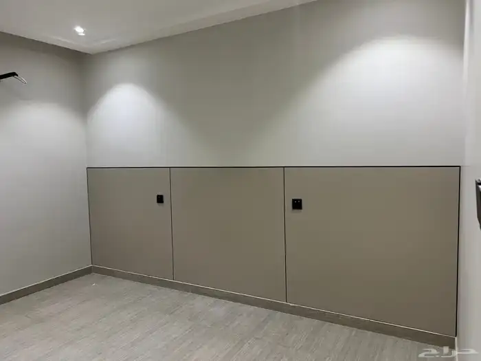 من أعمالي في الدمام خلفيه شاشه مع خلفيه سرير بديل شيبورد 4