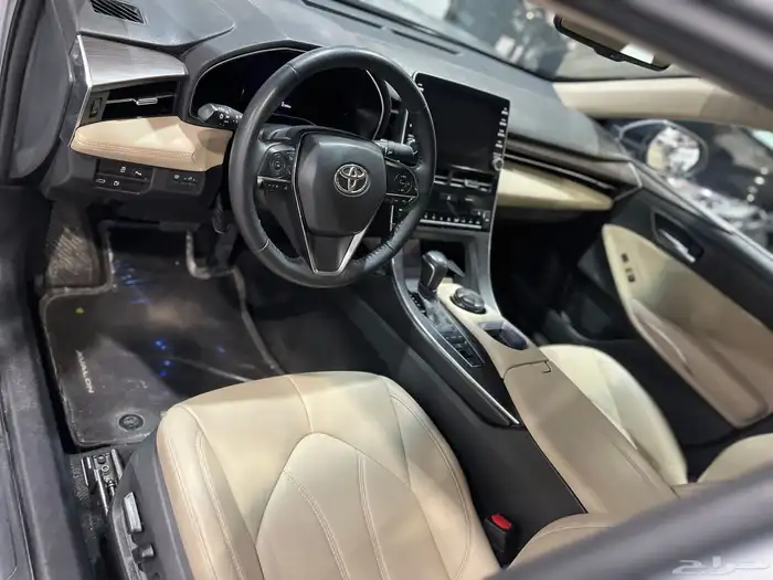 تويوتا افالون 2022 31