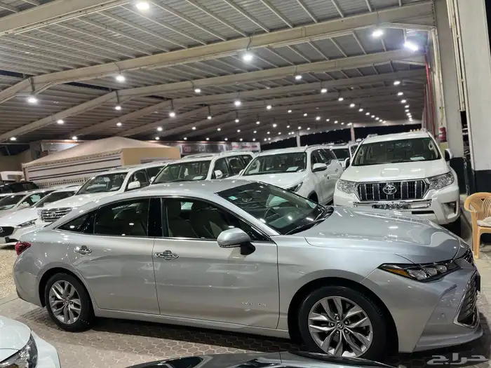 تويوتا افالون 2022 11