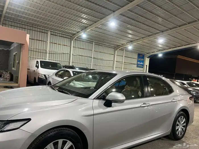 كامري 2023 استاندر عداد 61 الف سعودية 4