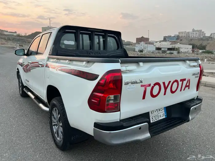 هايلوكس2016دبل مخزن 9