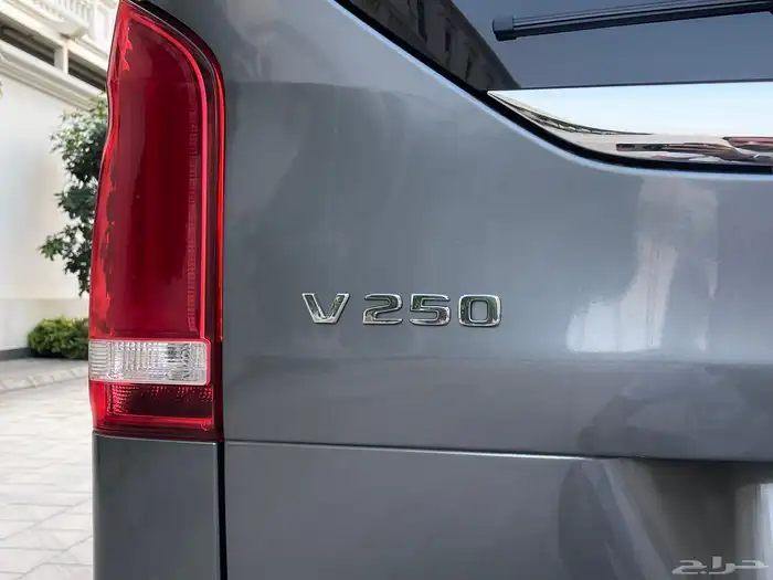 مرسيدس V250 10