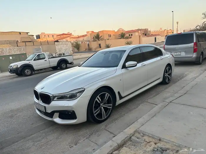 BMW 750Li M kit 2016. للبيع 0