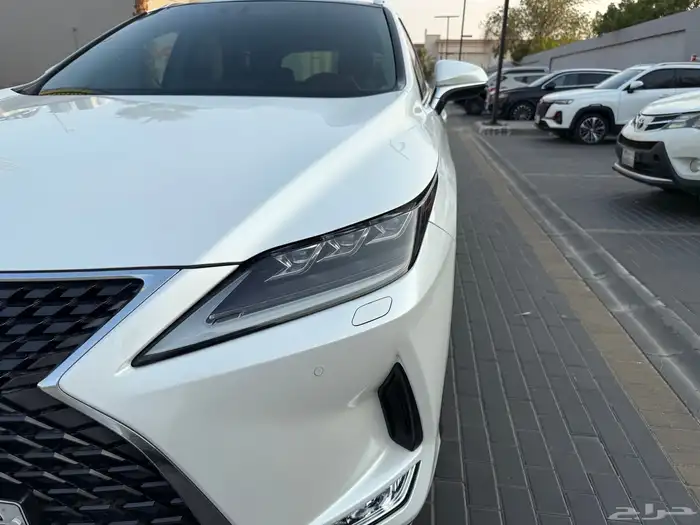 للبيع جيب لكزس RX350 2019 مرهم 2022 قطع اصلي وبودي وكاله 20
