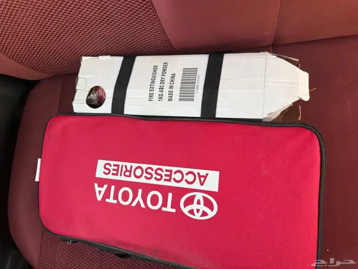 تويوتا هايلوكس 2015 S_GLX دبل سعودي شبه جديده مخزنه 23