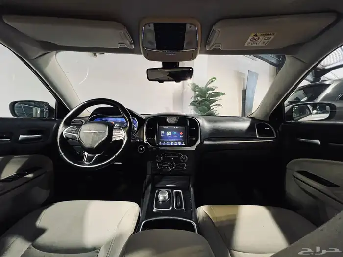 كرايزلر C300 V6 2015 13